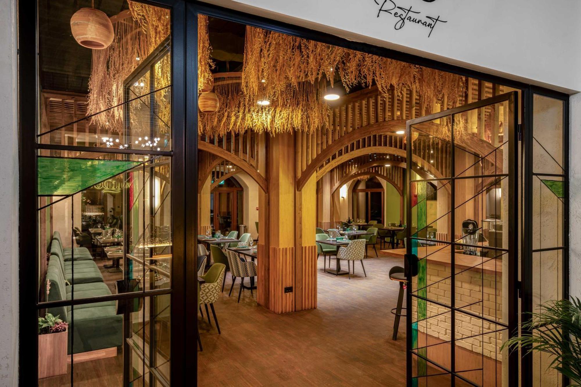 Hotel Valedor Boutique & Spa Busteni Exterior photo