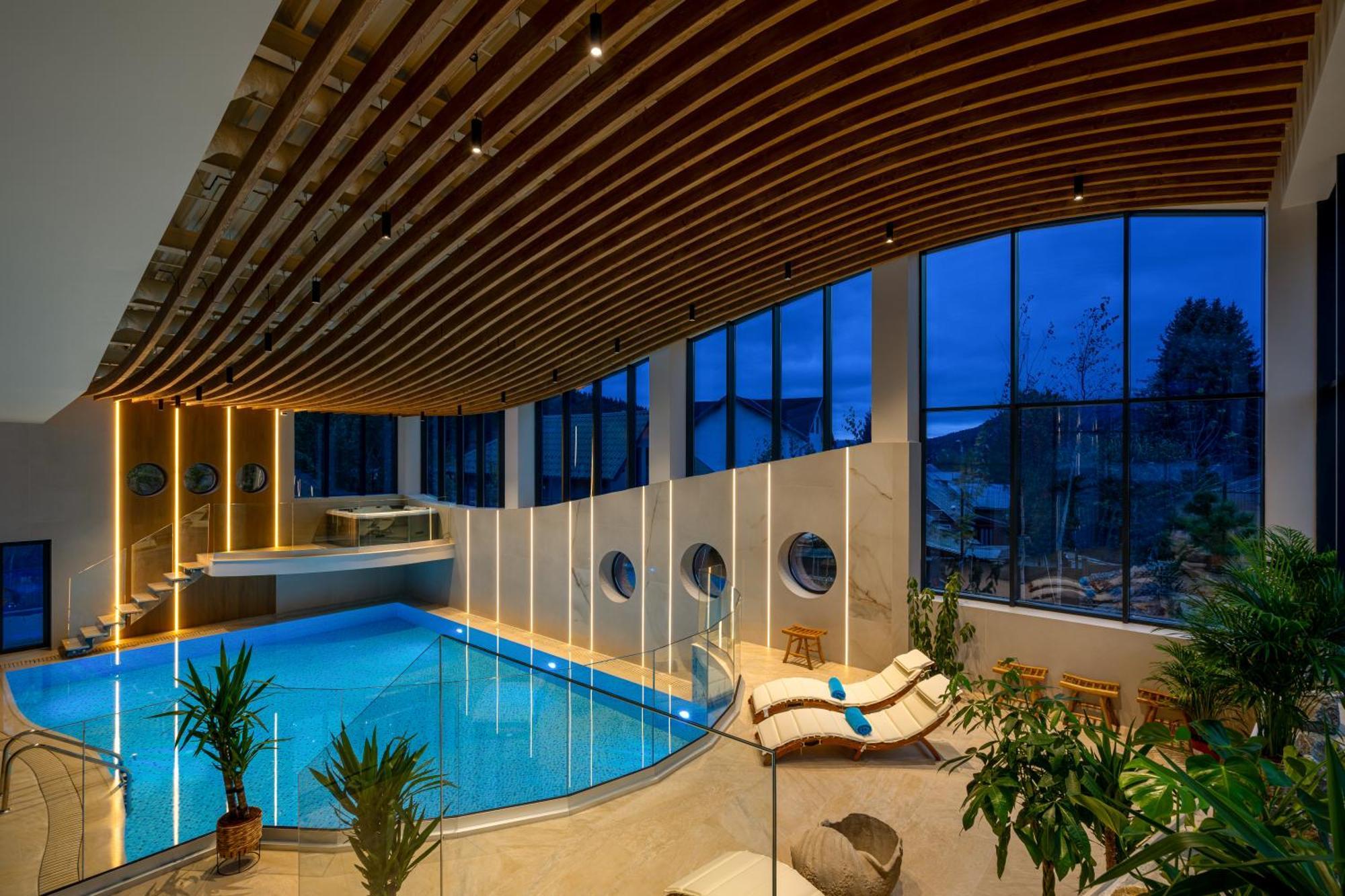 Hotel Valedor Boutique & Spa Busteni Exterior photo