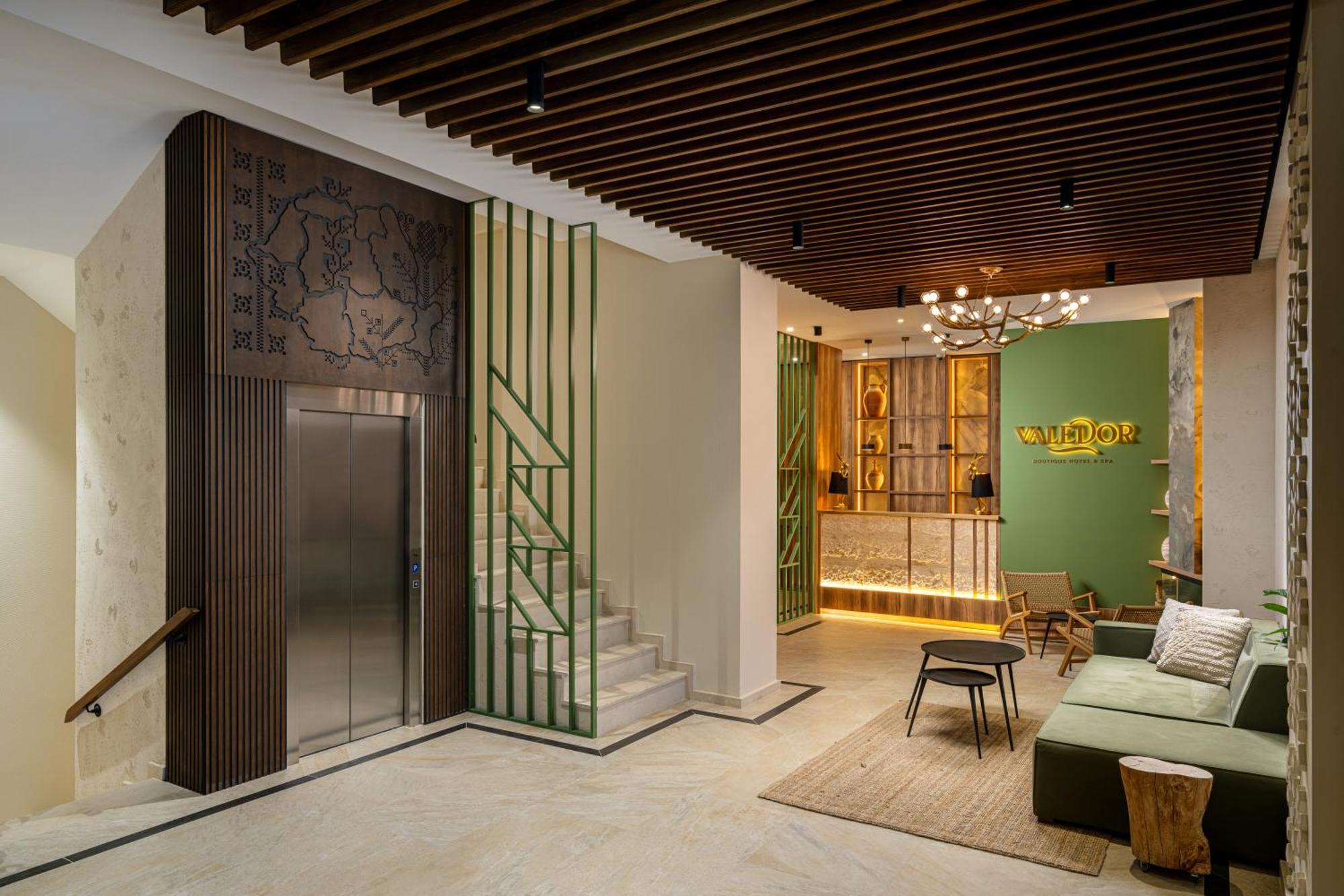Hotel Valedor Boutique & Spa Busteni Exterior photo